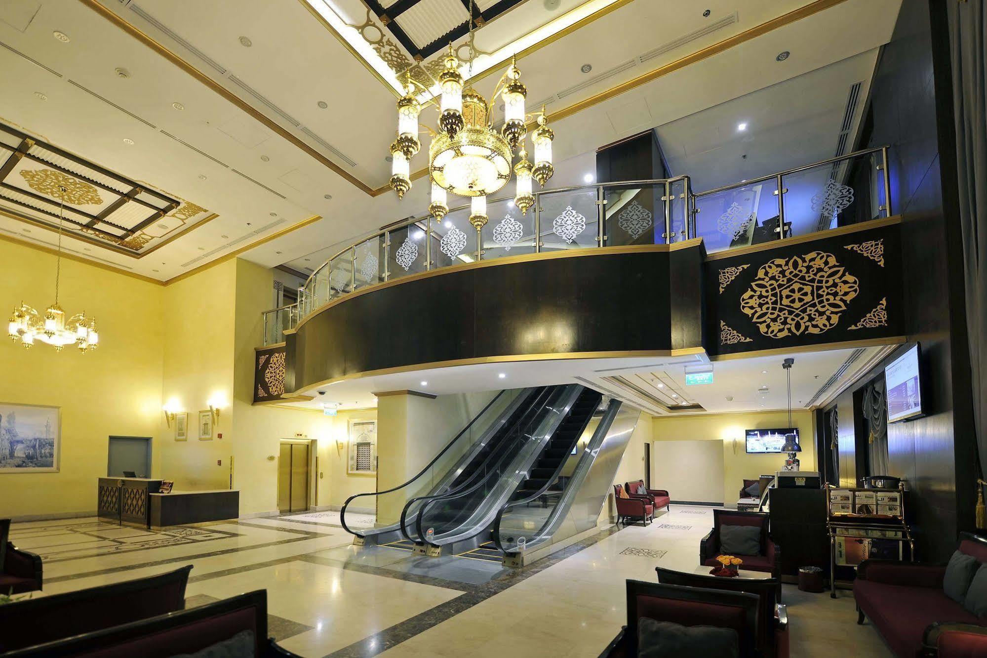 Taiba Madinah Hotel Médine Extérieur photo
